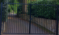 Anti-Climb Driveway Gate